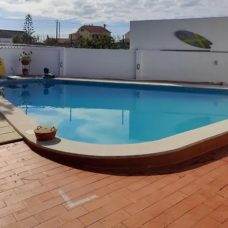 Moradia Com Piscina